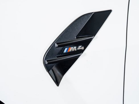 Used 2021 BMW M4 Coupe image 21
