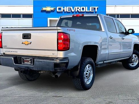 Used 2017 Chevrolet Silverado 2500 LT image 5