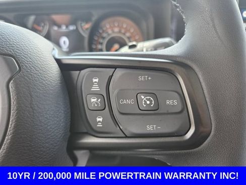 Used 2025 Jeep Wrangler Unlimited Sport AWD/4WD image 21
