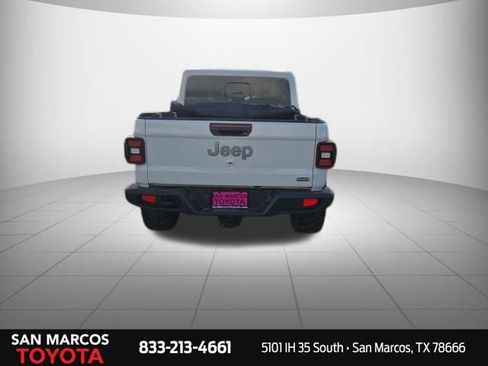 Used 2022 Jeep Gladiator Overland w/ Popular Equipment Package AWD/4WD image 7