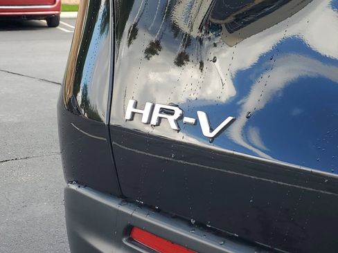 Certified 2024 Honda HR-V Sport image 9