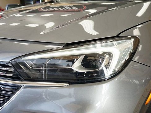 Used 2022 Buick Encore GX Essence image 21