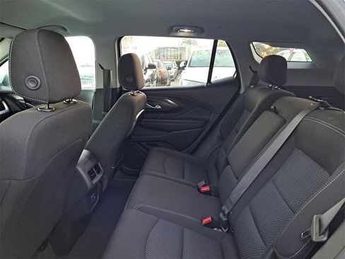 Used 2022 GMC Terrain SLE image 7