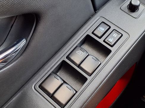 Used 2023 Nissan Frontier PRO-4X w/ Pro-4X Premium Package image 11