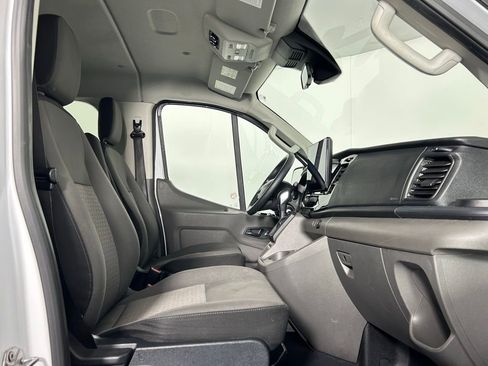 Used 2023 Ford Transit 350 XLT image 10