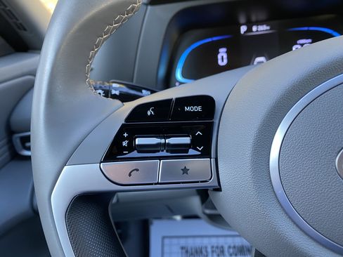 Used 2025 Hyundai Elantra Sport image 18