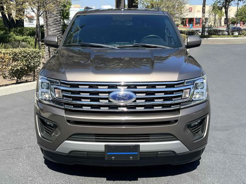 Used 2019 Ford Expedition Max XLT RWD image 16
