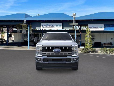 New 2026 Ford F250 XLT w/ FX4 Off-Road Package AWD/4WD image 6