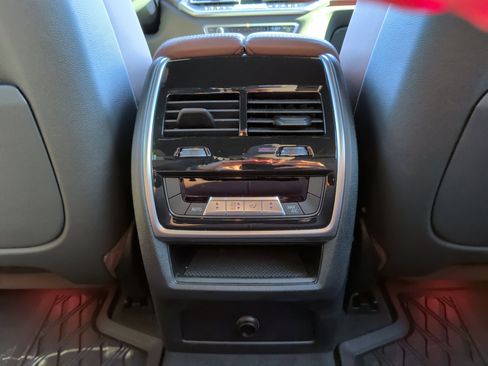 Certified 2022 BMW X5 xDrive40i w/ Executive Package image 37