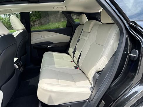 Used 2023 Lexus RX 350 w/ Accessory Package (2T) AWD/4WD image 28