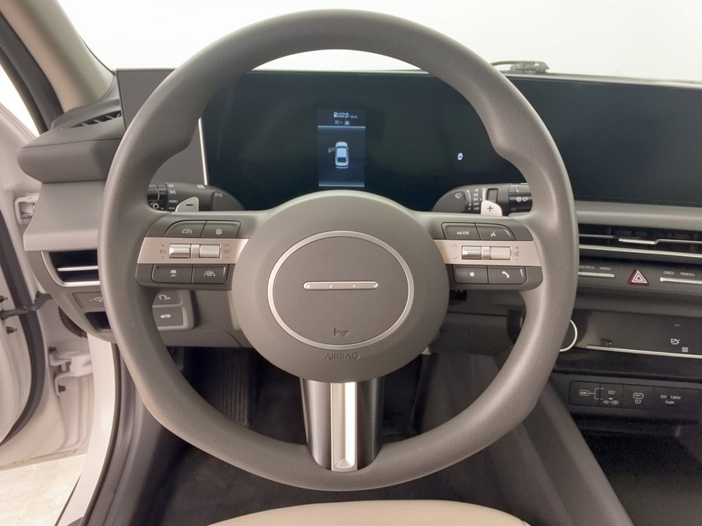 Used 2025 Hyundai Sonata SEL FWD image 10