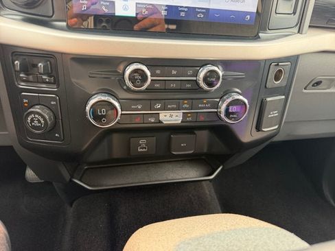 Used 2021 Ford F150 XLT w/ Equipment Group 302A High AWD/4WD image 19