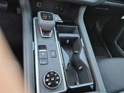 New 2026 Nissan Pathfinder SV AWD/4WD image 27
