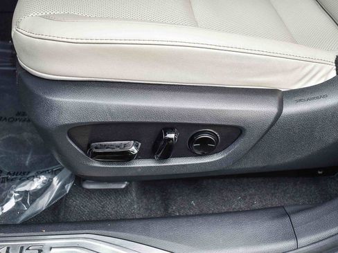 Used 2023 Lexus RX 350 FWD w/ Cold Area Package image 21