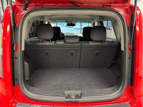 Used 2011 Kia Soul + w/ Audio Pkg image 12