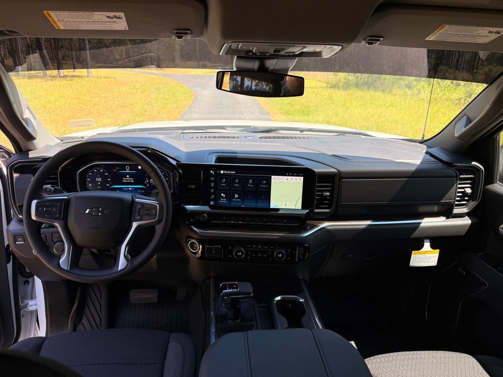 New 2026 Chevrolet Silverado 1500 RST AWD/4WD image 15
