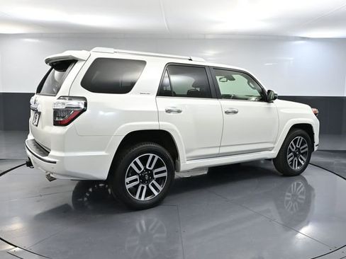 Used 2023 Toyota 4Runner Limited AWD/4WD image 6