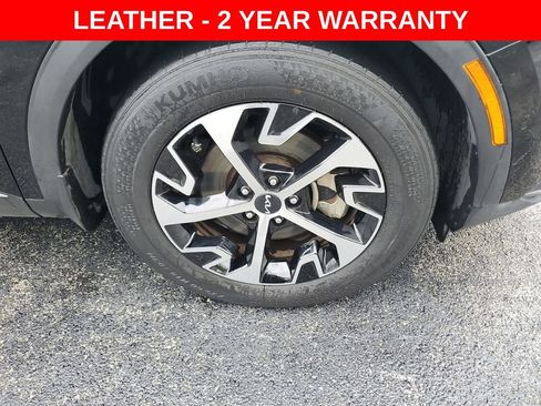 Used 2023 Kia Sportage EX image 8