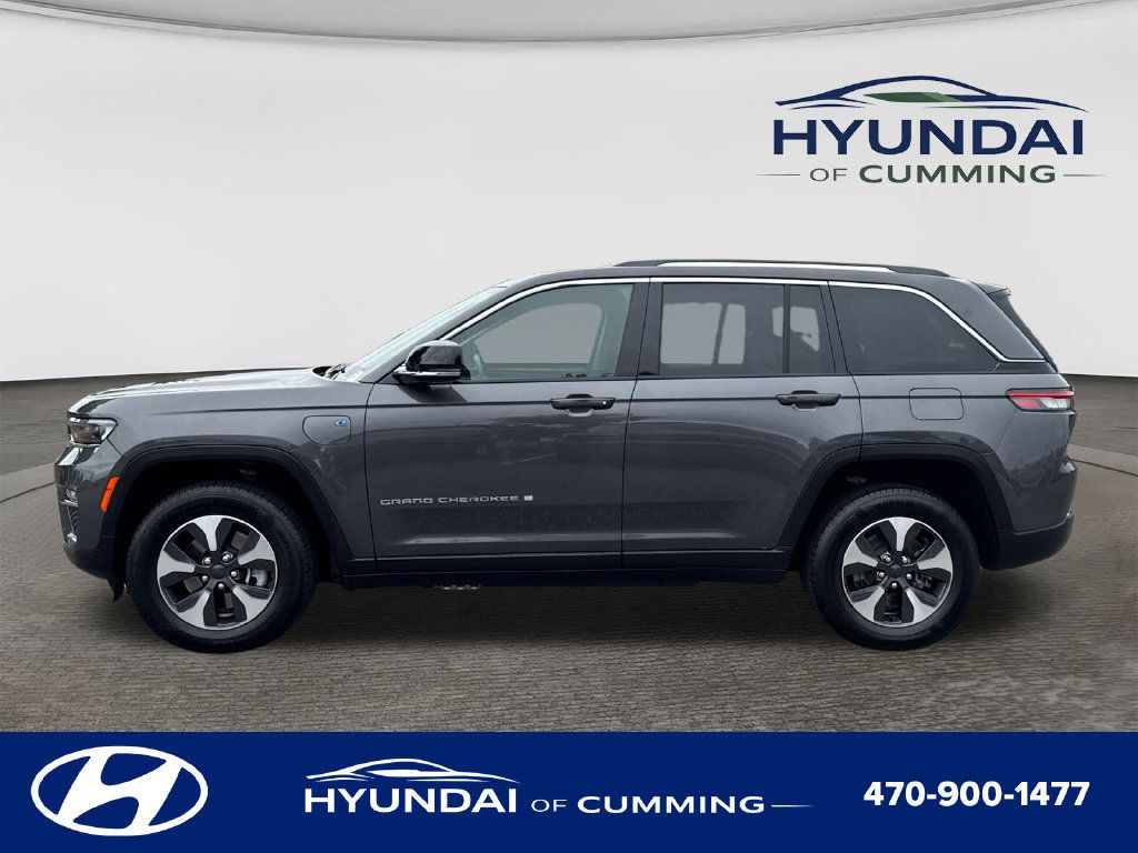 Used 2024 Jeep Grand Cherokee Limited 4xe AWD/4WD image 4