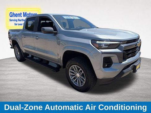 Used 2024 Chevrolet Colorado LT w/ LT Convenience Package III AWD/4WD image 8