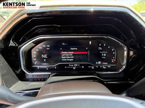 Used 2024 GMC Sierra 1500 SLT image 13