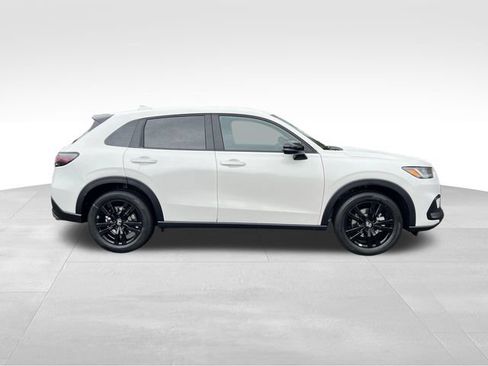 New 2026 Honda HR-V Sport image 9