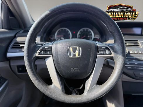 Used 2009 Honda Accord EX image 25