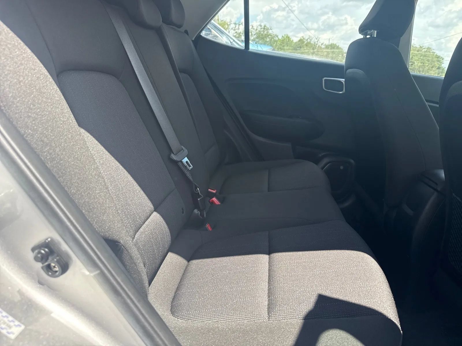 Used 2023 Hyundai Venue SE FWD image 13