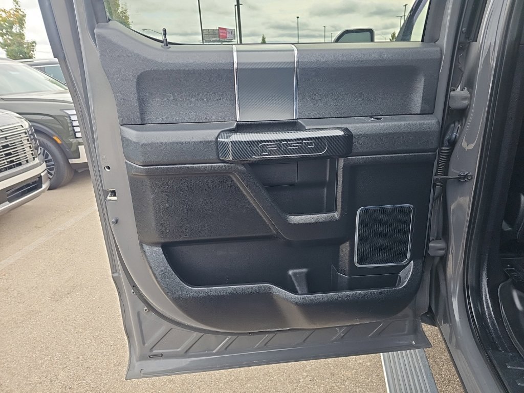 Used 2018 Ford F150 Lariat w/ Equipment Group 502A Luxury AWD/4WD image 30