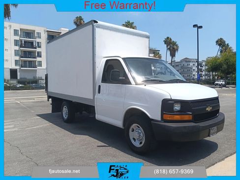 Used 2016 Chevrolet Express 3500 RWD image 1