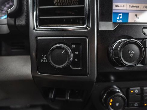 Used 2019 Ford F350 XLT w/ XLT Value Package AWD/4WD image 17