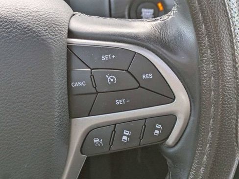 Used 2021 Jeep Grand Cherokee Limited w/ Trailer Tow Group IV AWD/4WD image 28