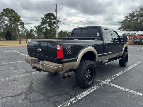 Used 2014 Ford F250 King Ranch w/ King Ranch w/Chrome Package image 6