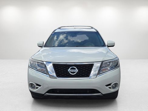 Used 2014 Nissan Pathfinder Platinum w/ Platinum Premium Package image 2