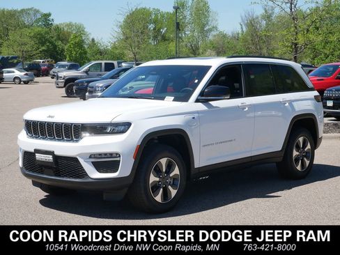 New 2025 Jeep Grand Cherokee Limited 4xe image 1