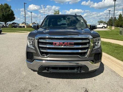 Used 2020 GMC Sierra 1500 SLE w/ SLE Value Package AWD/4WD image 9