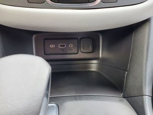 Certified 2024 Chevrolet Equinox LS w/ LS Convenience Package image 33