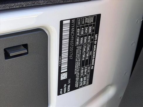 New 2025 Mercedes-Benz Sprinter 2500 image 17