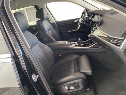 Used 2021 BMW X7 xDrive40i AWD/4WD image 9