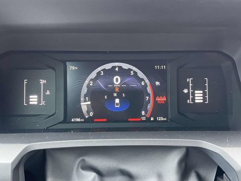 Used 2025 Toyota Tacoma SR5 AWD/4WD image 24