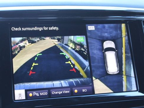 Used 2021 INFINITI QX80 Sensory w/ Cargo Package image 18