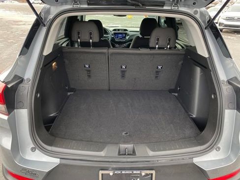 Used 2023 Chevrolet TrailBlazer LT w/ Convenience Package image 19