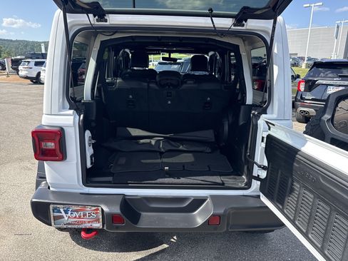 Used 2020 Jeep Wrangler Unlimited Rubicon AWD/4WD image 28