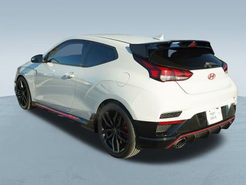 Used 2020 Hyundai Veloster N w/ Performance Package image 6
