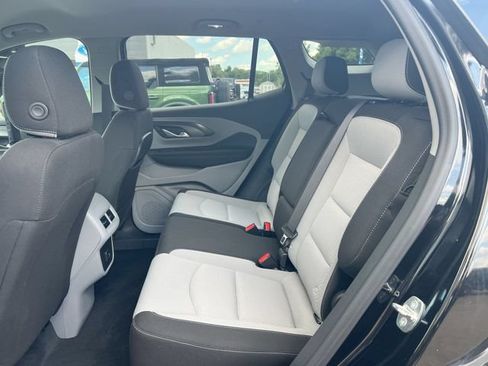 Used 2024 GMC Terrain SLE w/ Fleet Convenience Package FWD image 25