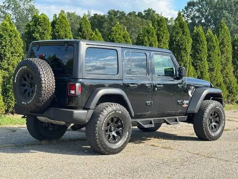 Used 2020 Jeep Wrangler Unlimited Sport S image 9