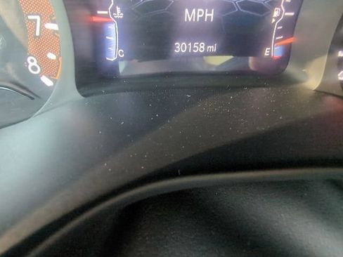 Used 2025 Jeep Compass Trailhawk AWD/4WD image 18