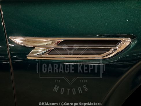 Used 2023 Bentley Flying Spur Azure AWD/4WD image 66