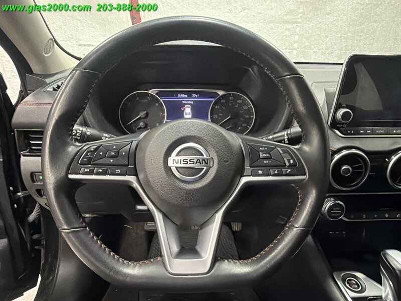 Used 2023 Nissan Sentra SR FWD image 3