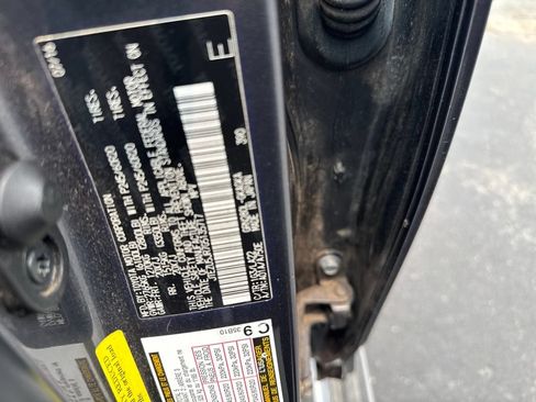 Used 2016 Toyota 4Runner Limited RWD image 5